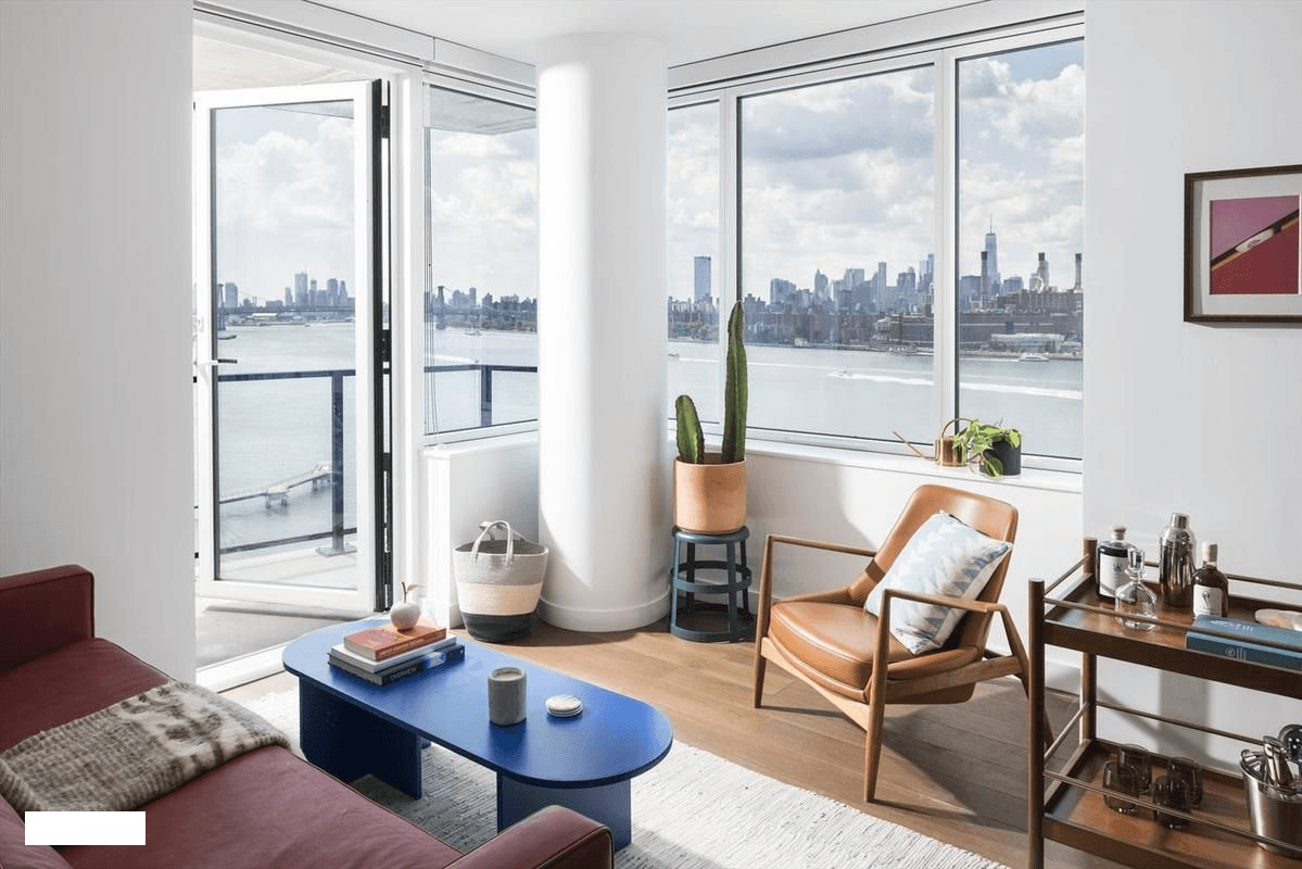 Masterfully Gorgeous 1Bed/1Bath with Unobstructed City Views! Private Balcony. No Fee!
