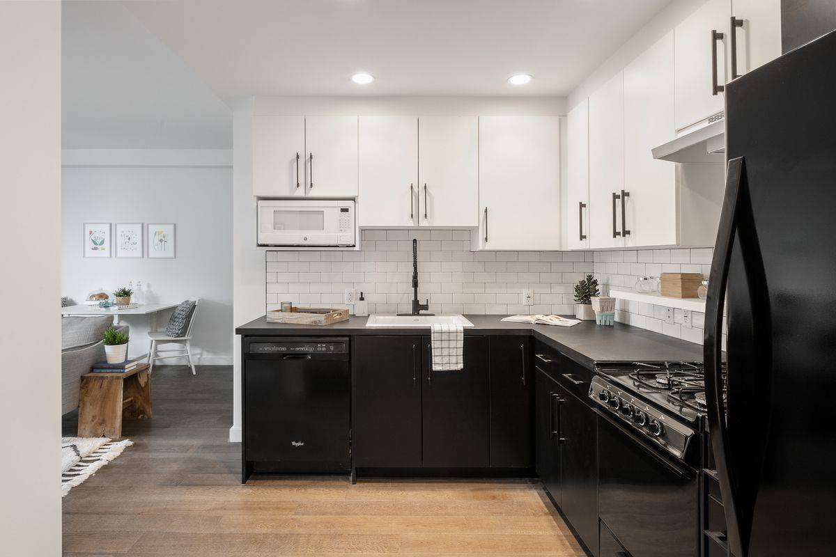 Luxury two bedroom in Ridgewood / Bushwick