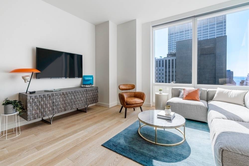 Massive 1 Bedroom in Fulton/Seaport!