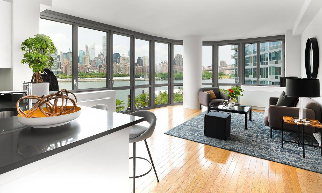 LIC Luxury Waterfront *Three Bedroom- Two Bath Balcony Apartment*  Terrace/ Fitness Center/ Volleyball Court/ Kids Playroom/ Doorman Hi-Rise Waterfront Building / Hunters Point *1 Mo/Free*