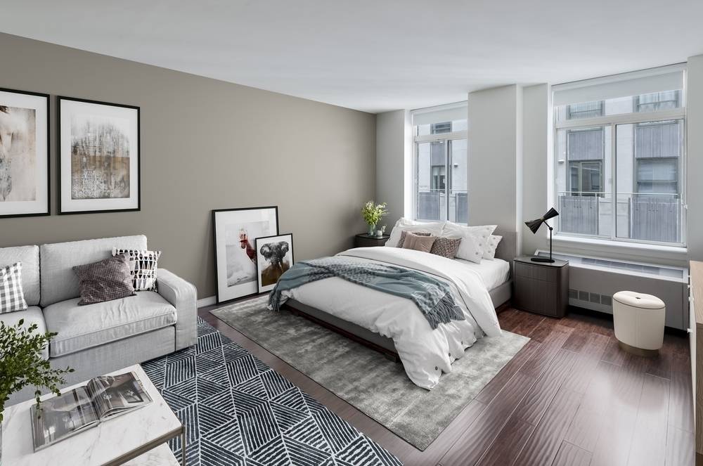 No Fee Studio Apartment in Luxury Financial District Building