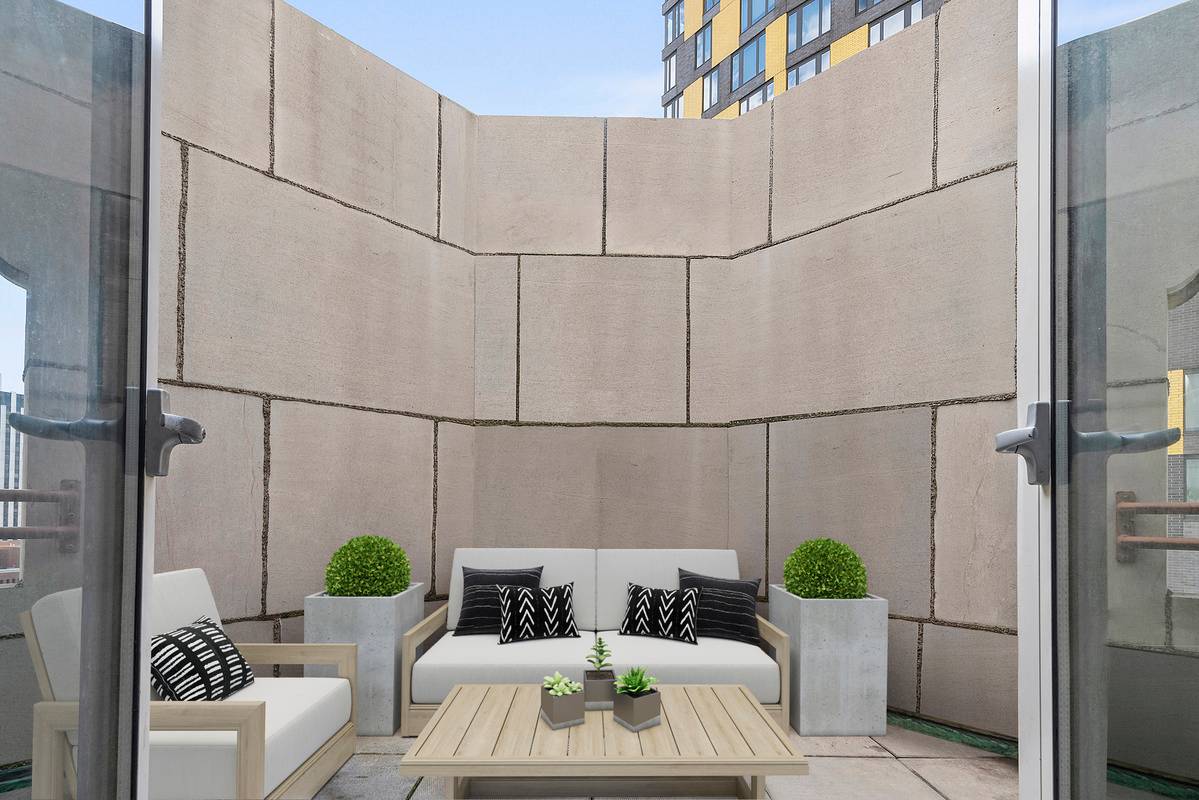 No Fee 2 Beds/2 Bath in Luxury Amenity Filled Financial District Building, W/D in Unit