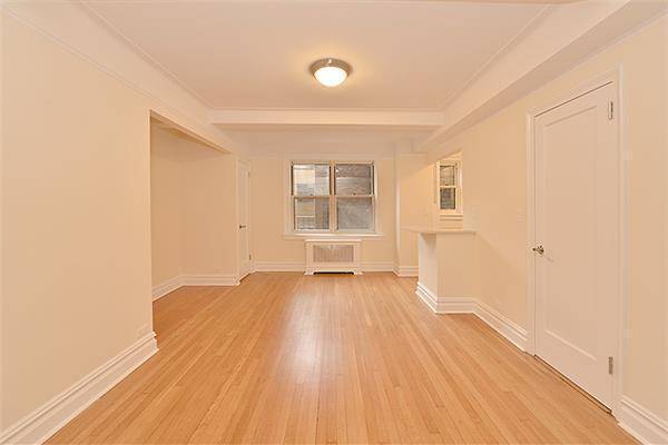 Renovated Prewar Studio Steps from Central Park