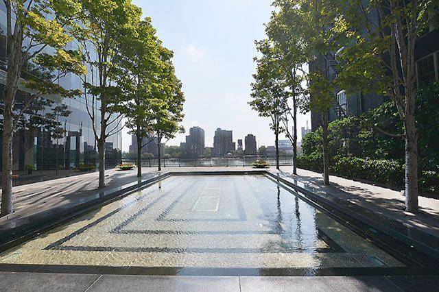 No Fee,Studio Apartment in Luxury Upper East Side Building