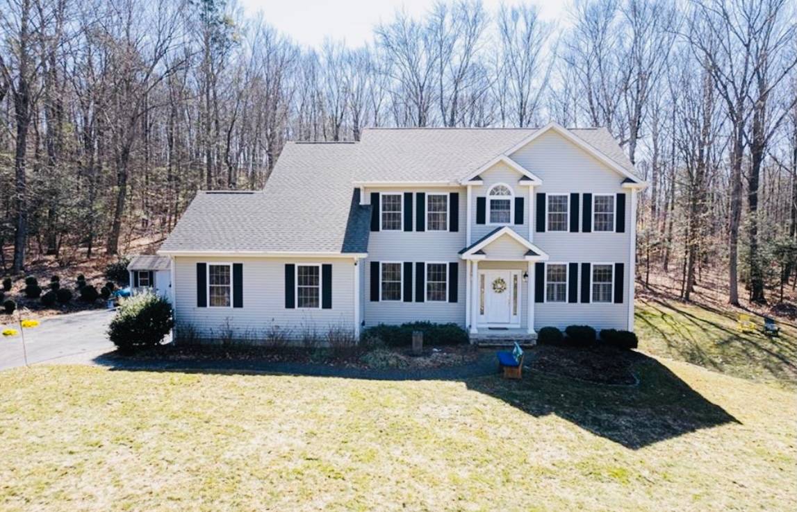 125 Comstock Trail, East Hampton, CT 06424