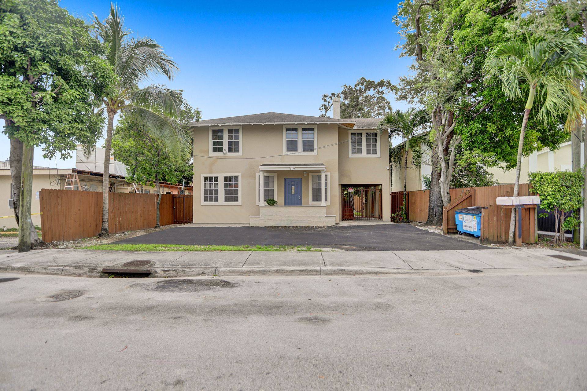 FOURPLEX INVESTMENT PROPERTY in Little Havana, Miami