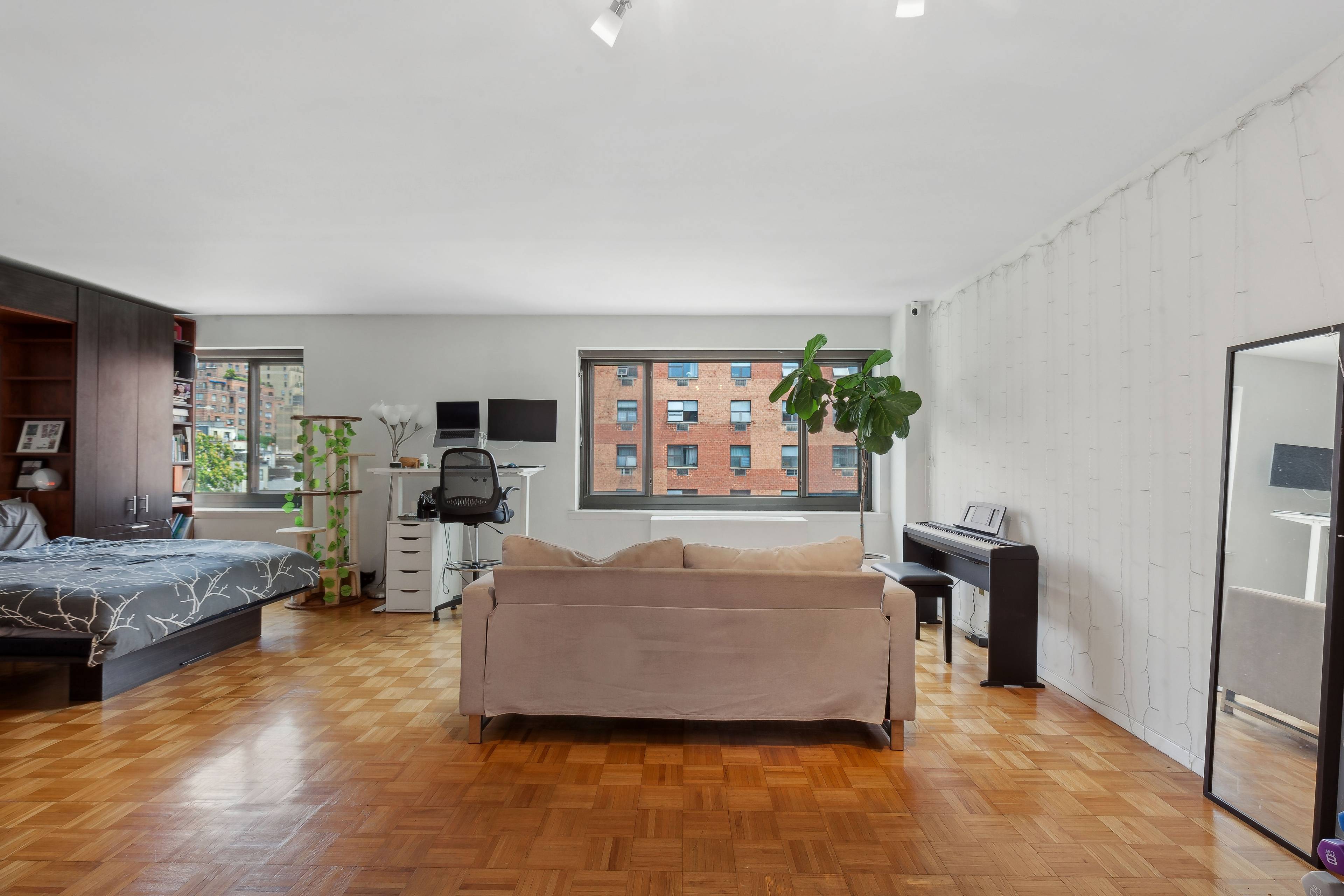 100 West 89th Street, #7H