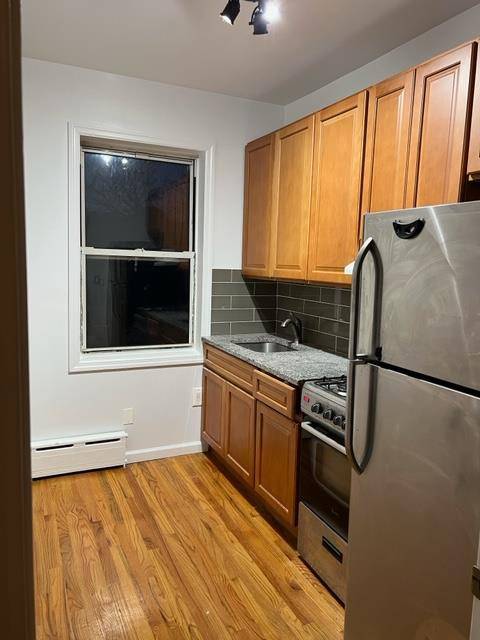 1 Bedroom- Ditmars-Astoria