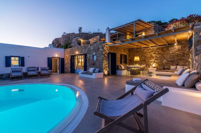 Villa for sale in Mykonos.