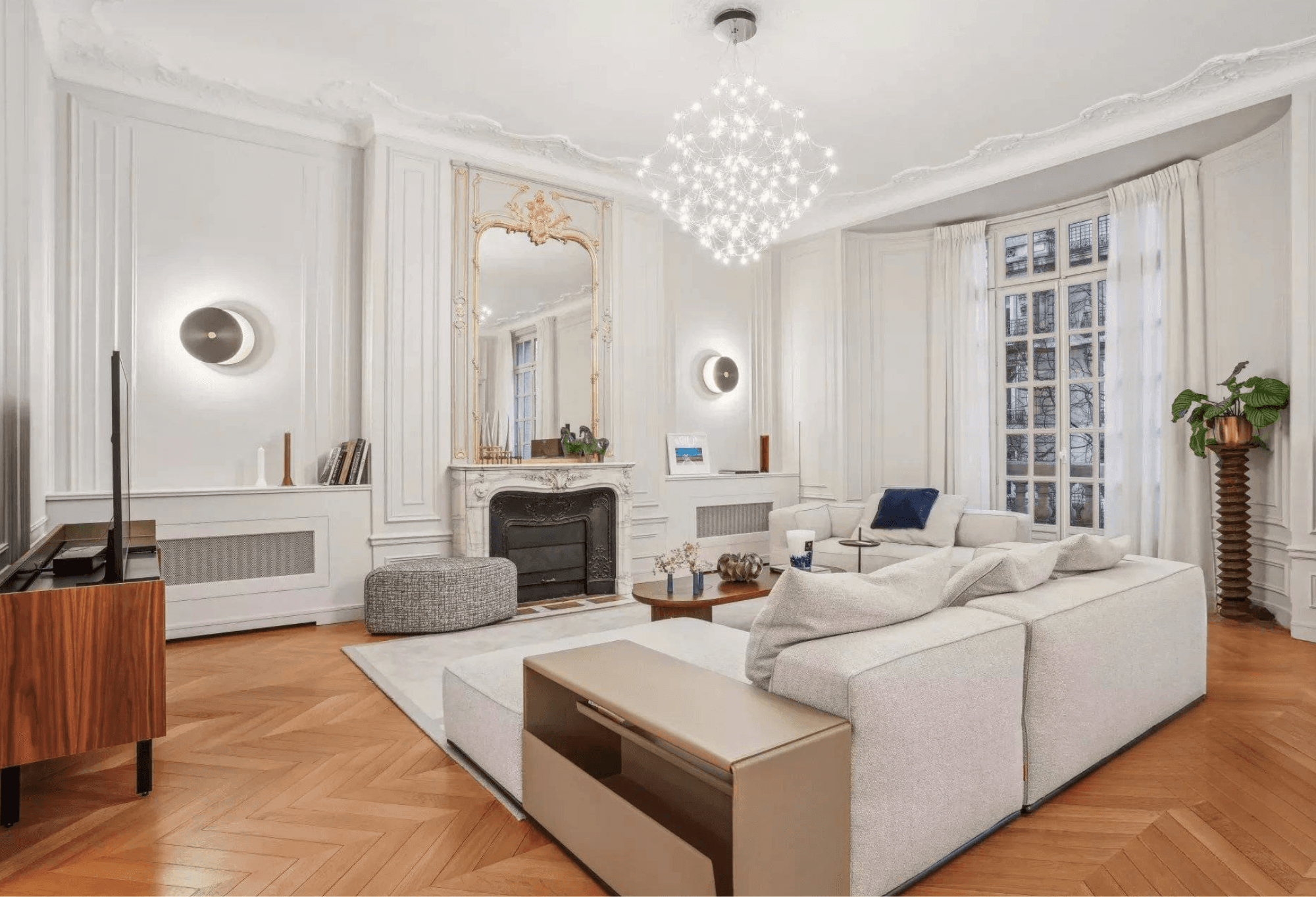 Luxury 4 Bedrooms Apartment Located in Prestigious XVIe Arrondissement - Victor Hugo / Porte Dauphine