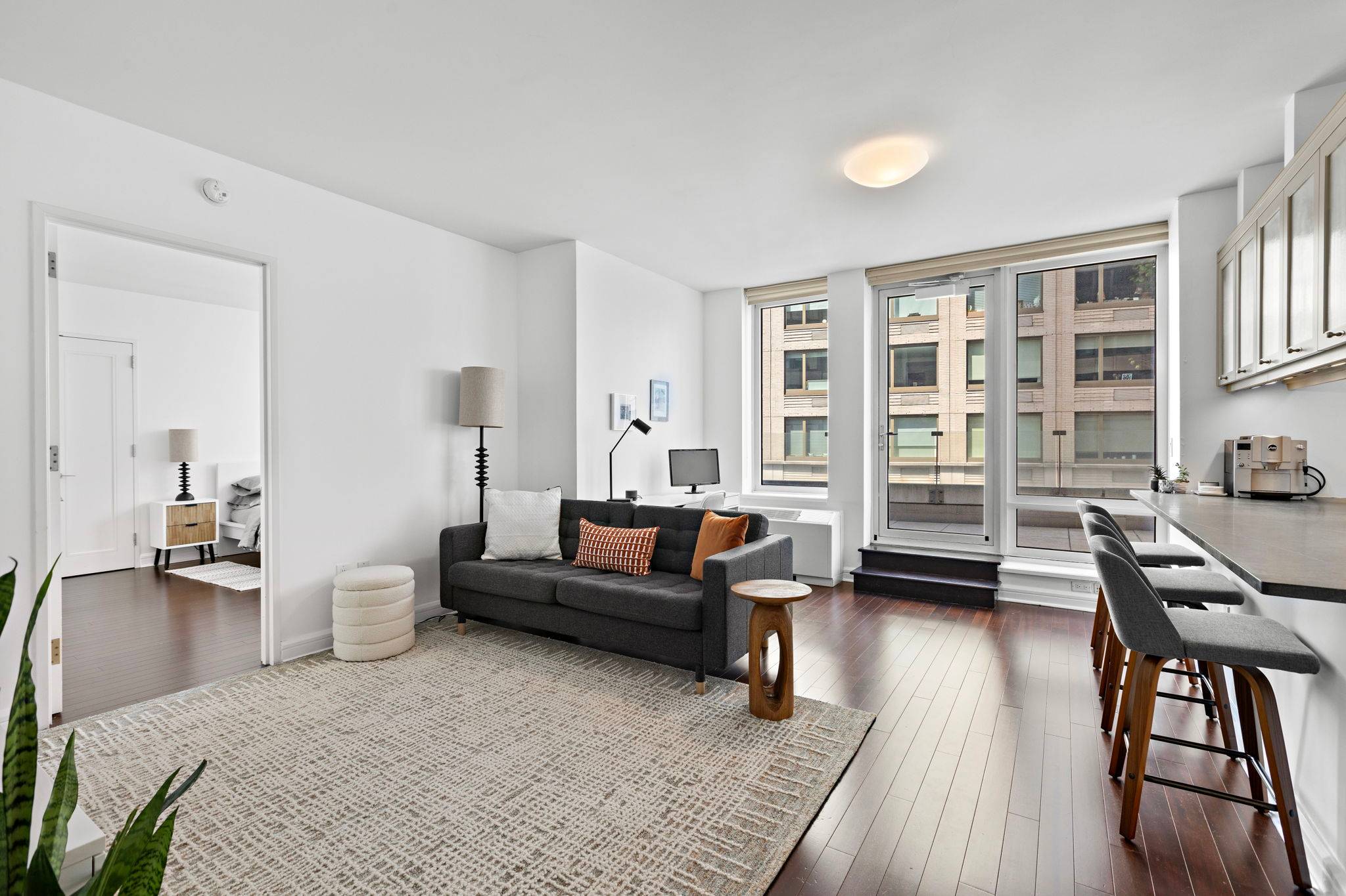 NEW TO MARKET! 1 Bedroom Bed 1 Bath with Huge PRIVATE Terrace @ The Rushmore | For Sale