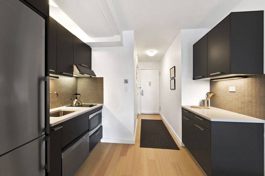 Best Studio Deal Yet! Prime Murray Hill Location, Newly Renovated!