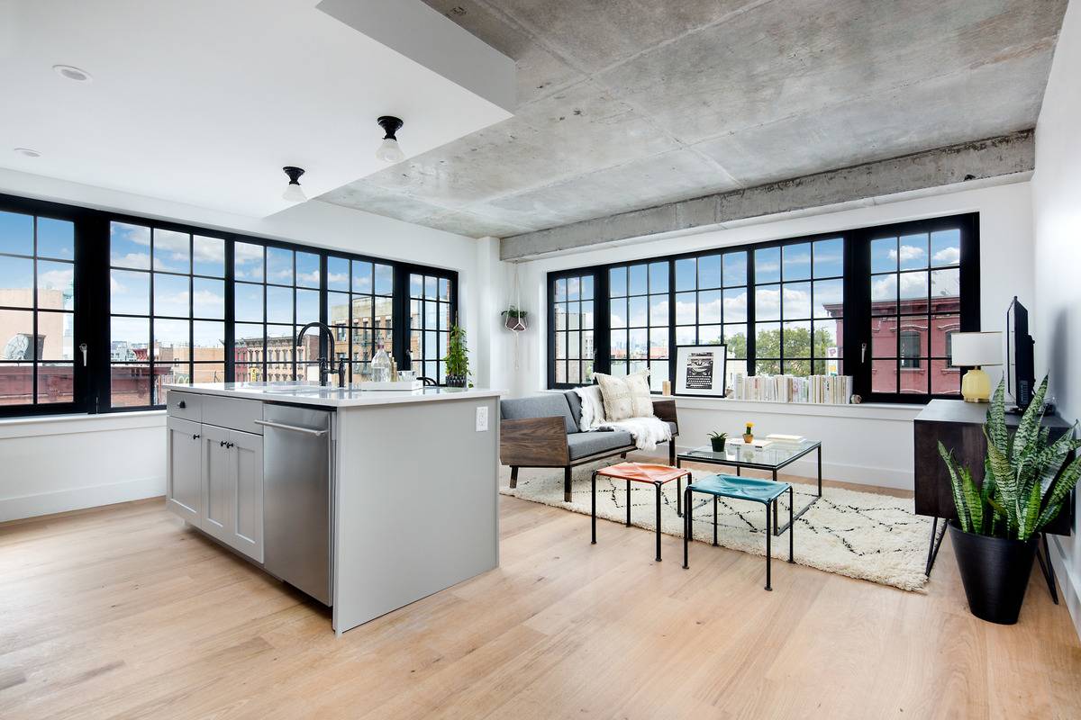 No Fee, 2 BR/2 BA with Wrap Around Windows in Williamsburg, W/D in Unit