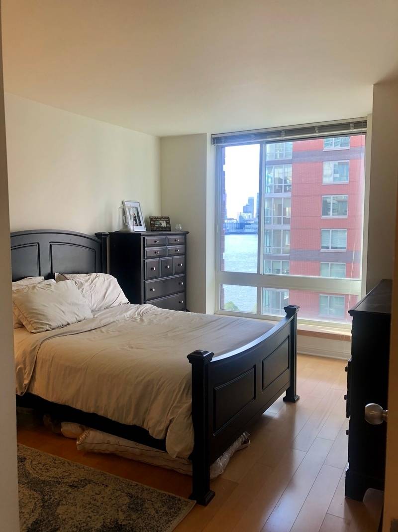 NO FEE!!! BATTERY PARK CITY!! AMAZING OPPORTUNITY WON'T LAST