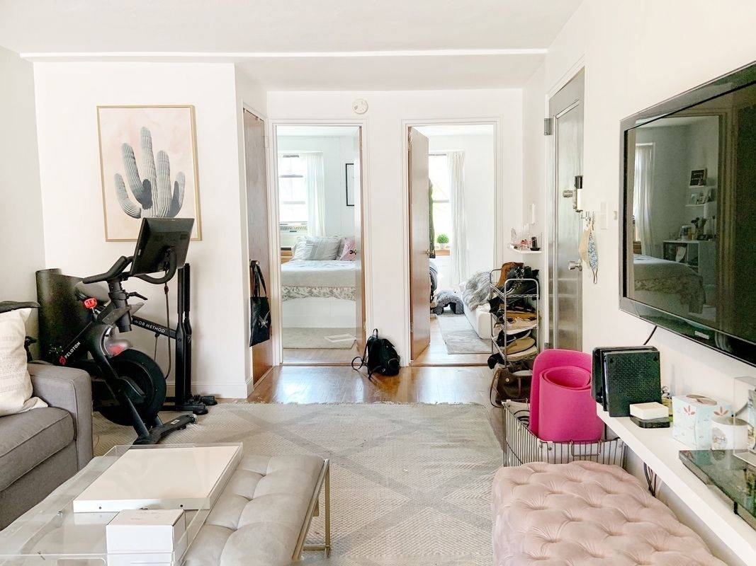 EXTRA LARGE 2 BED Greenwich Village!!! NO FEE!!!