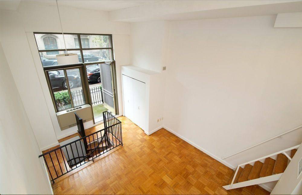 No Fee 2 Beds/2 Bath Private Entrance Apartment/3 Months Free!