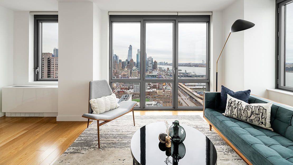 3 Months Free & No Fee! 2 Br/ 2 Bath in Midtown West Luxury Doorman Building