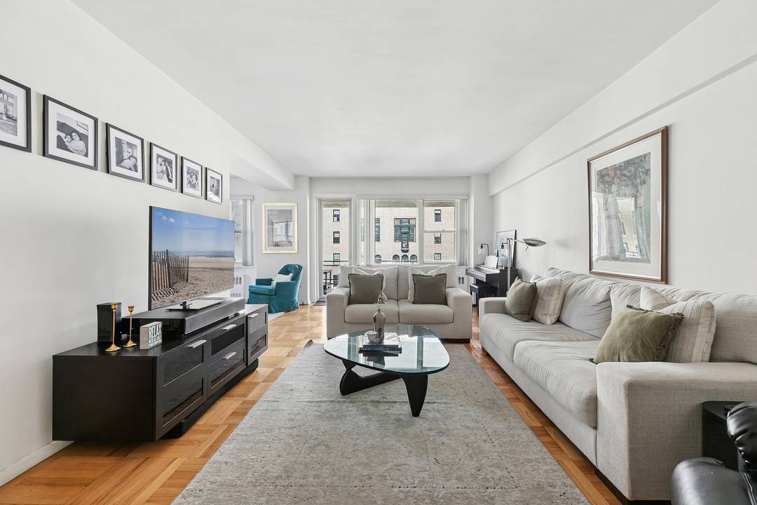 Corner 2BR/2Bath Located in Prime Greenwich Village