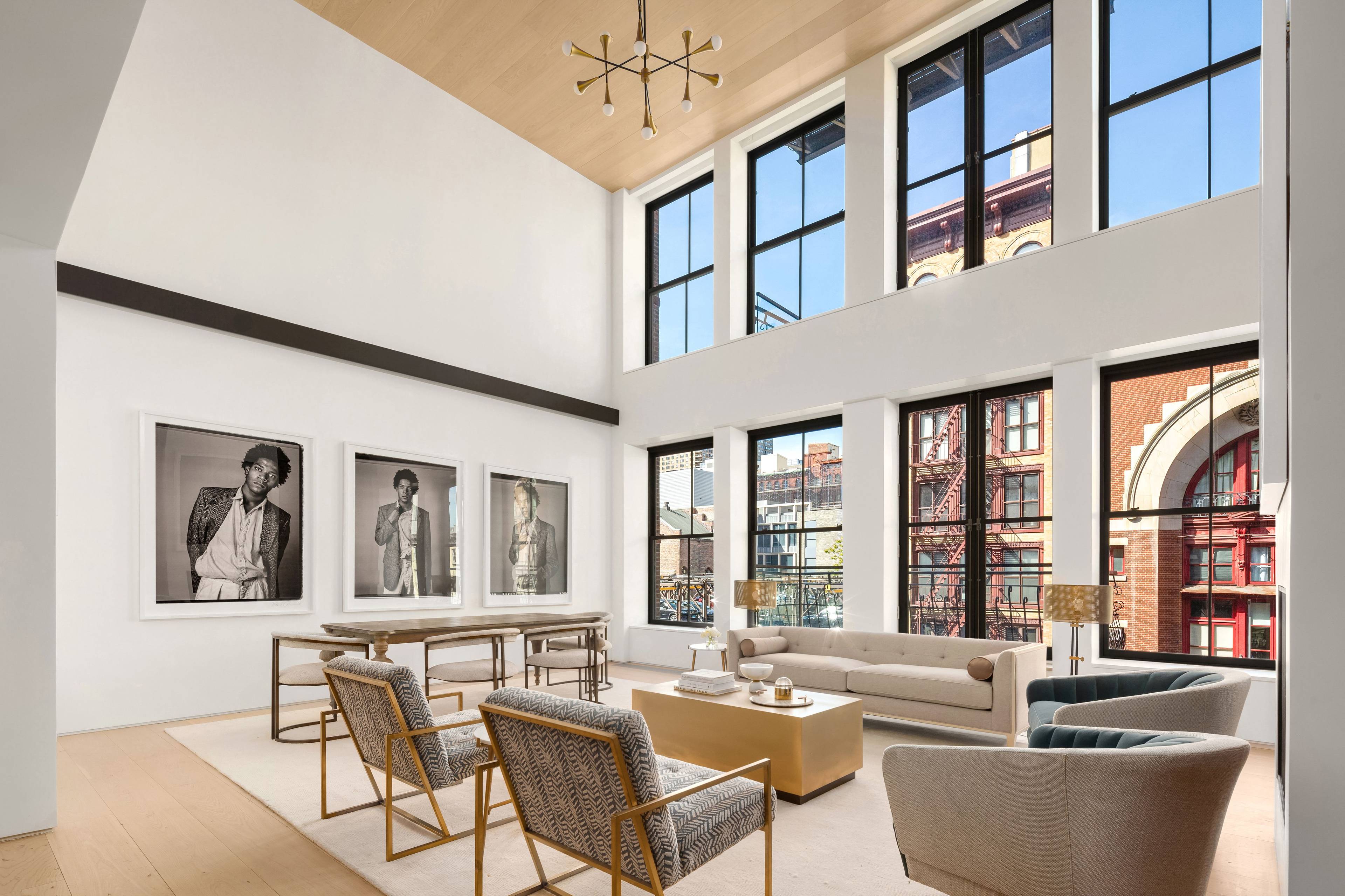 41 GREAT JONES  | THE DUPLEX  | EPITOME OF DOWNTOWN CHIC LIVING