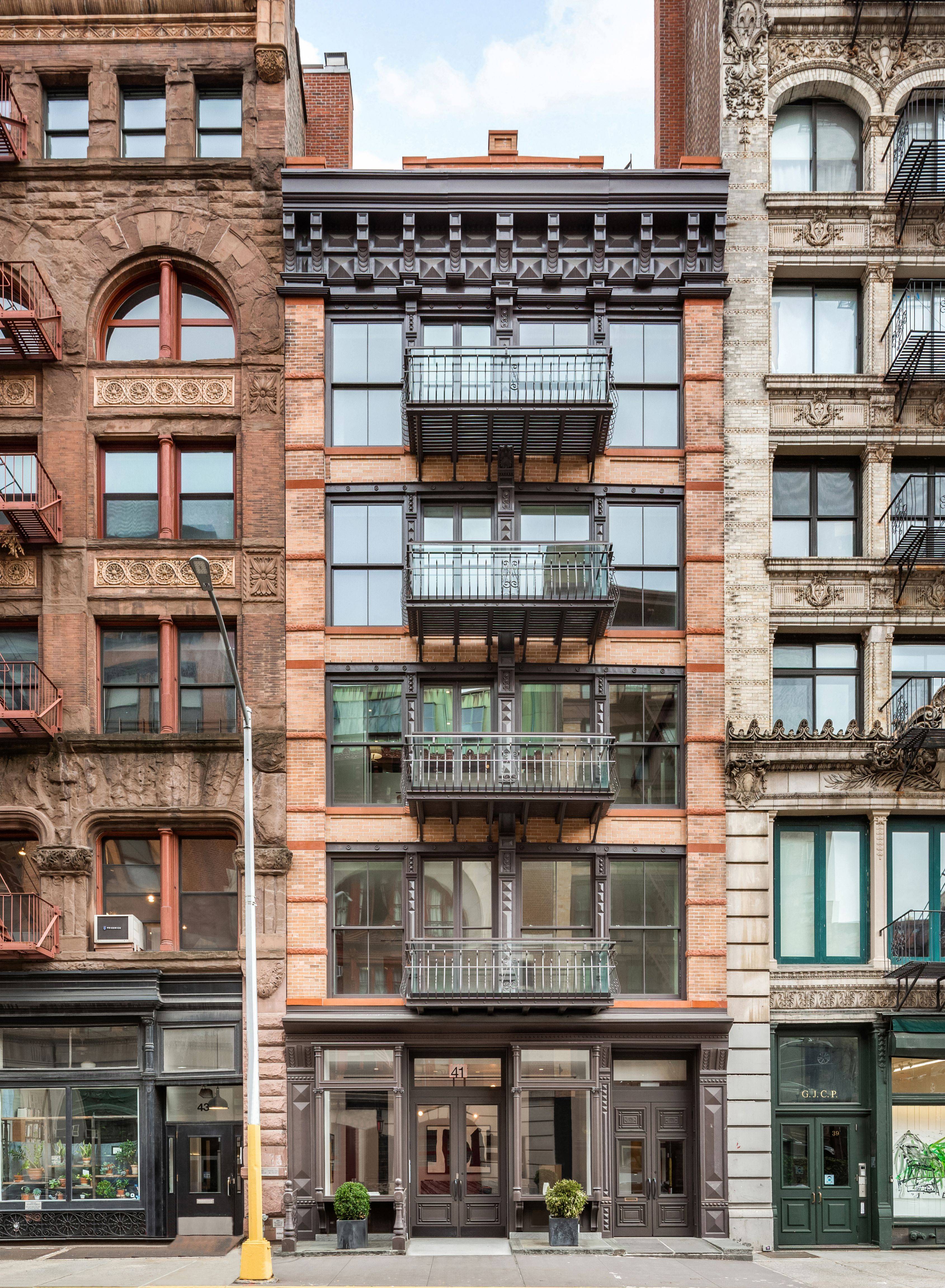 41 GREAT JONES  |  EPITOME OF DOWNTOWN CHIC LIVING  |  FULL BUILDING SALE OFFERING