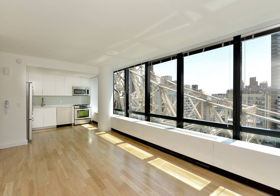 No Fee Studio Apartment in Luxury Upper West Side Building, W/D in unit