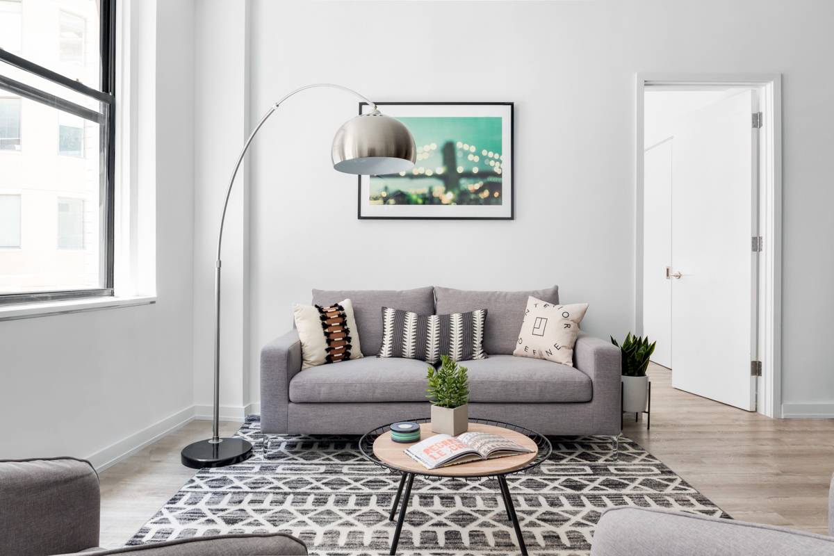 No Fee, 1 Room Studio 1 Bath, Steps From Seaport $2,295