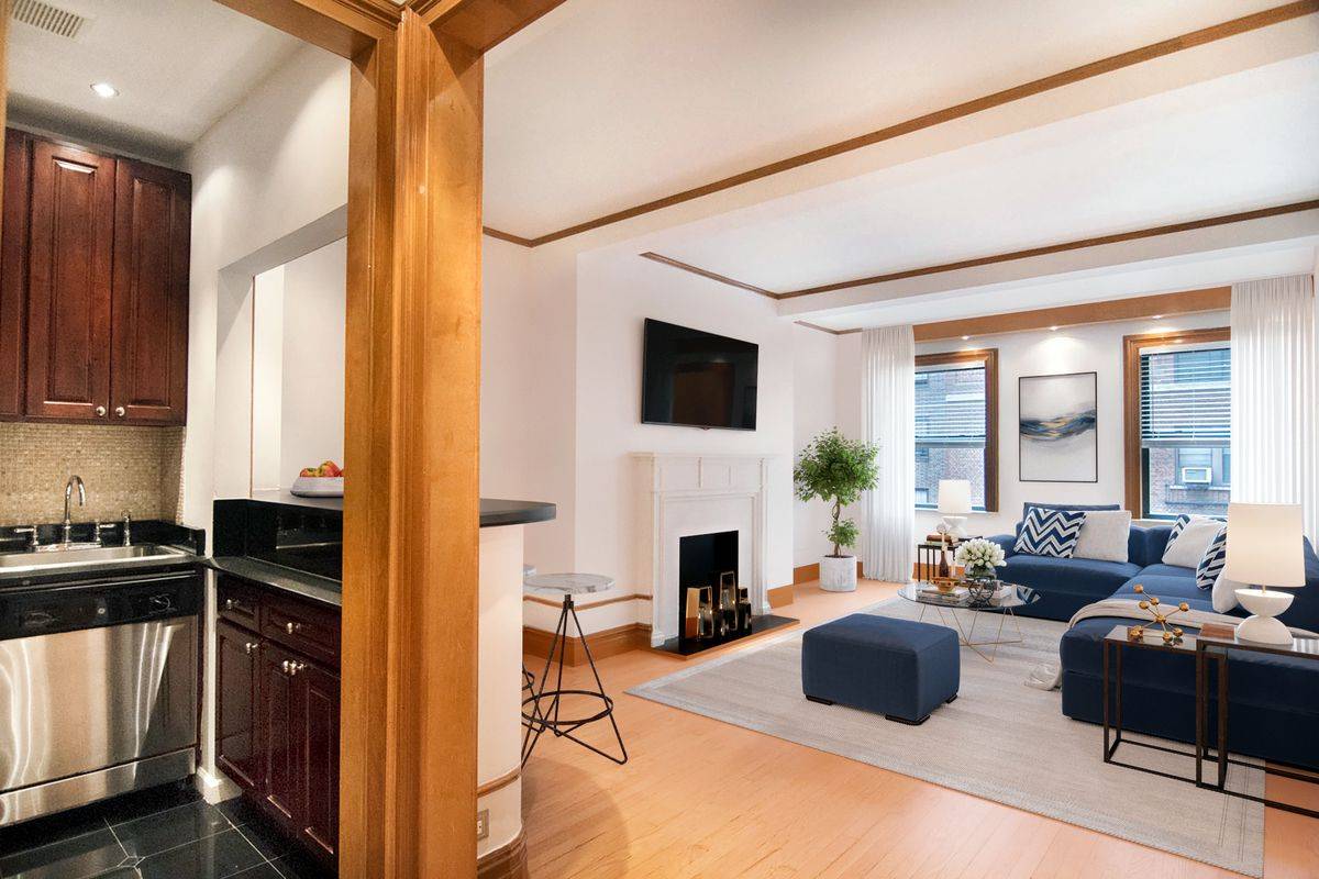 AMAZING MIDTOWN 1 BEDROOM OPEN LAYOUT NEAR Central Park
