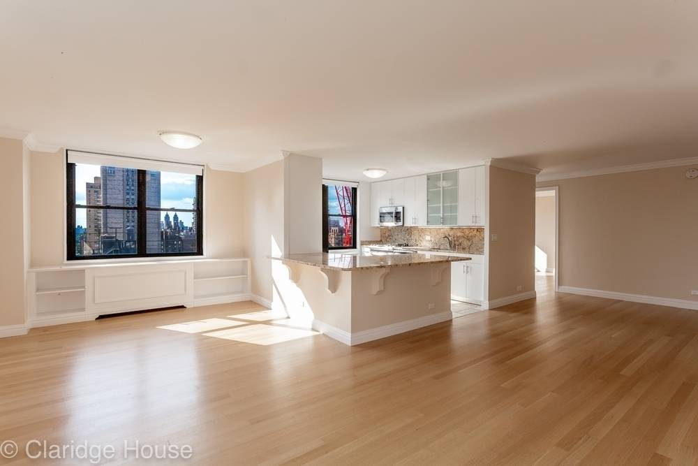No Fee, 3 Months Free, 7 Rooms, 4 Beds, 3 Bath, Upper Eastside Elegance $11,400