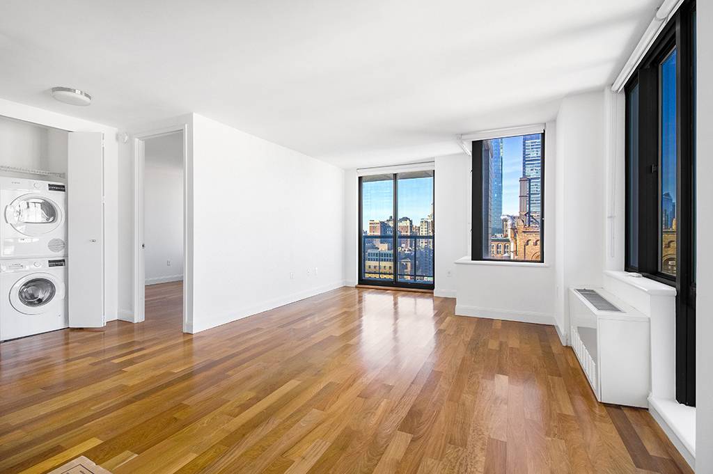 Stunning 1 Bed/1 Bath, No Fee Apartment in Luxury Gramercy/Flatiron Building, W/D in Unit