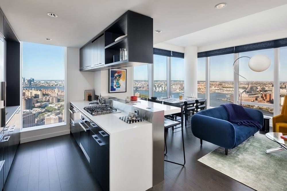 Bright and Bold 2 Bed in Stunning Corner Apartment