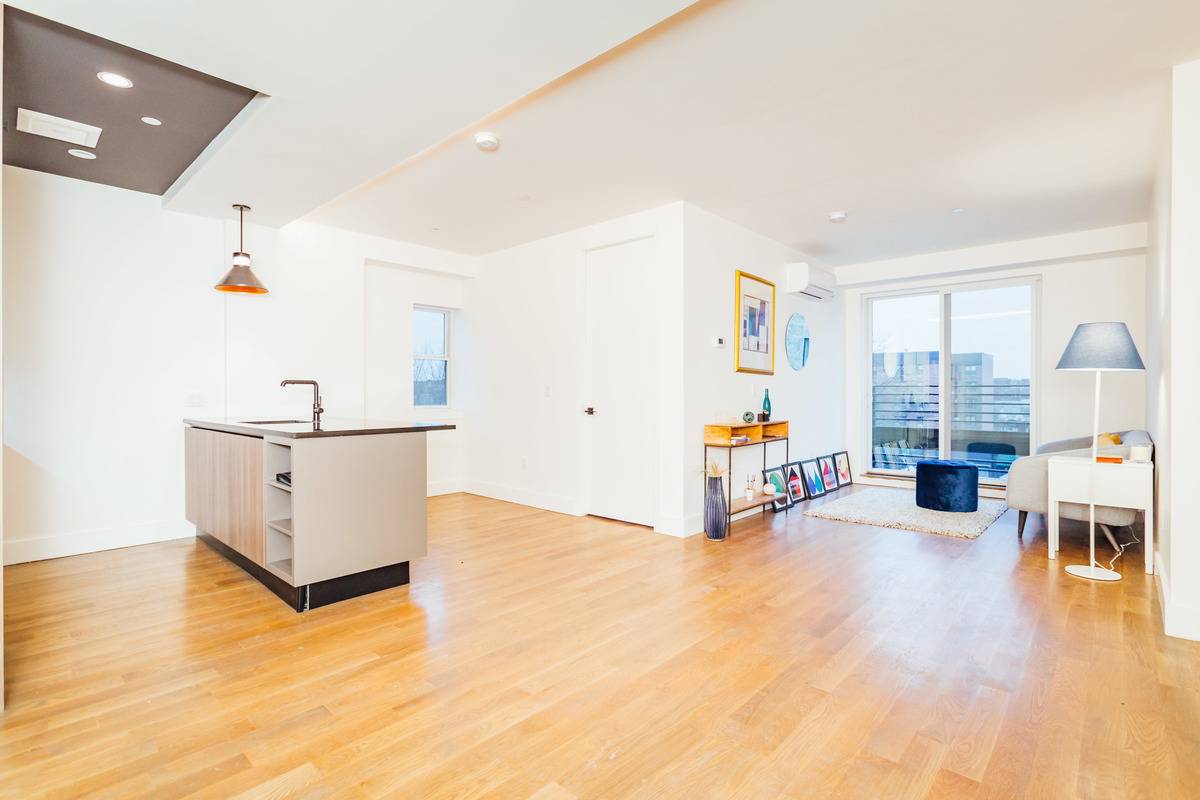 BRAND NEW 2BR APARTMENT IN PREMIUM LUXURY BUILDING! NO FEE!