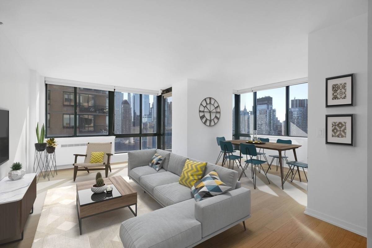 Welcome to West End Towers! Beautiful 2Bed/2Bath with Private Outdoor Space and Washer/Dryer. No Fee!