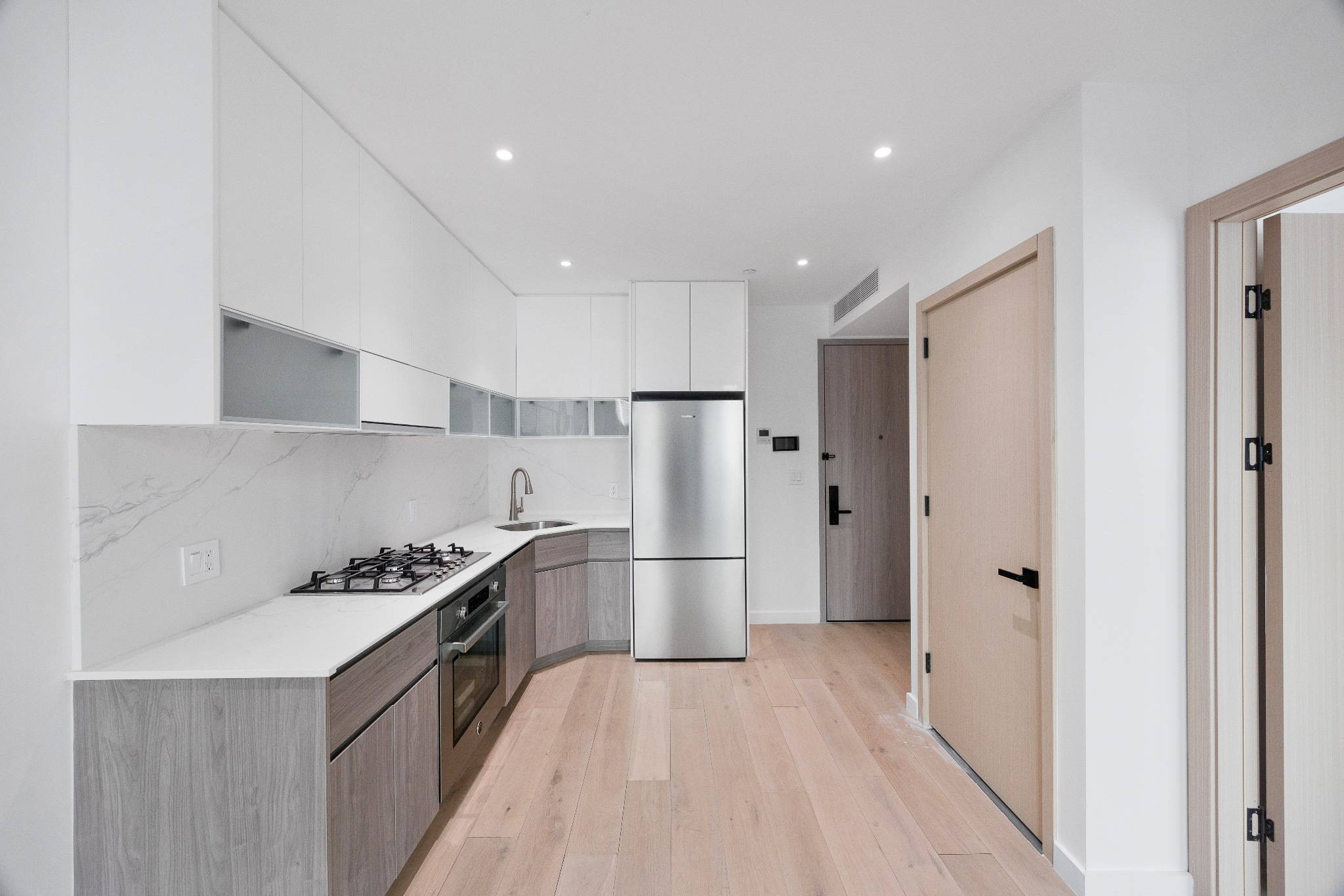 You can't miss it. A true 2B2B in LIC for $935K!