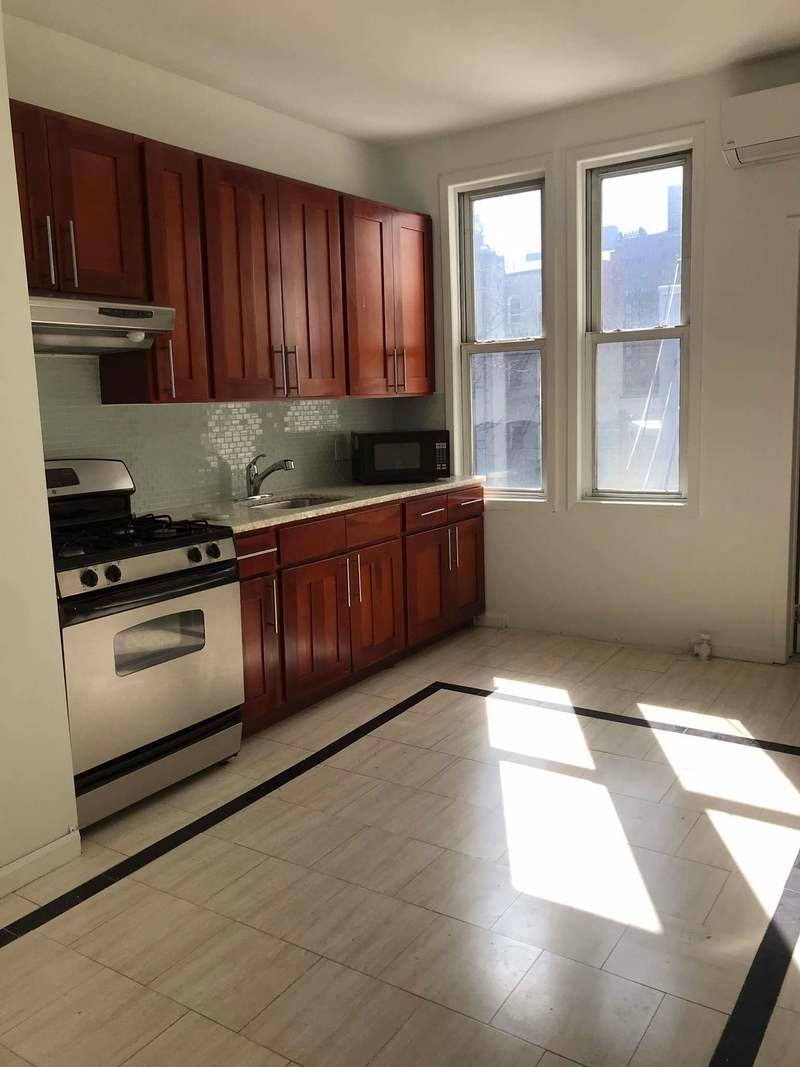 11-22 47th Ave #3L