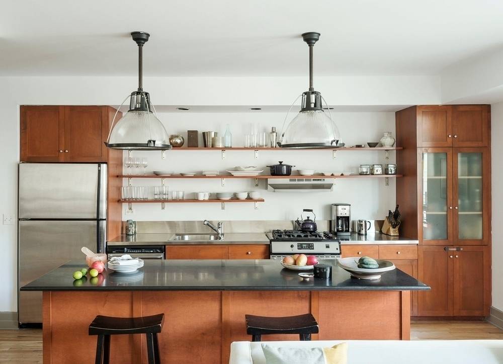 2 bed/ 2 bath loft apartment , In Brooklyn's historic waterfront district DUMBO, juliette balcony , No Fee