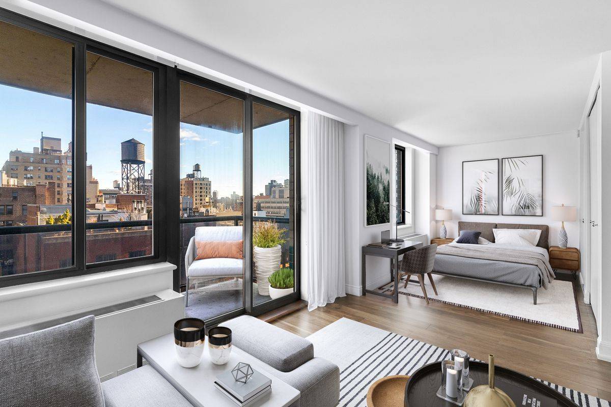 Light filled studio apartment, Luxury Gramercy building, packed with amenities!