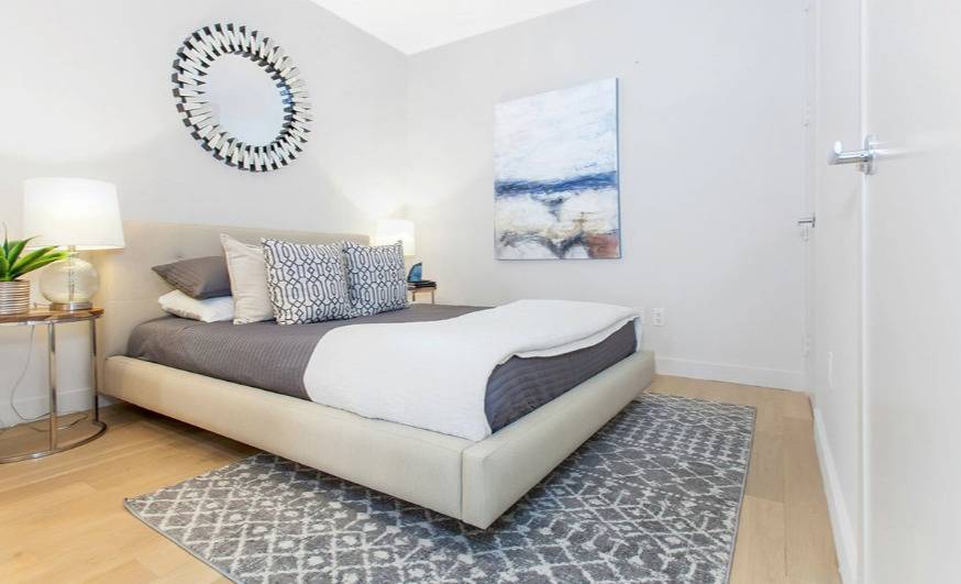 Studio in Ultra-Luxury FiDi High-Rise, W/D in unit