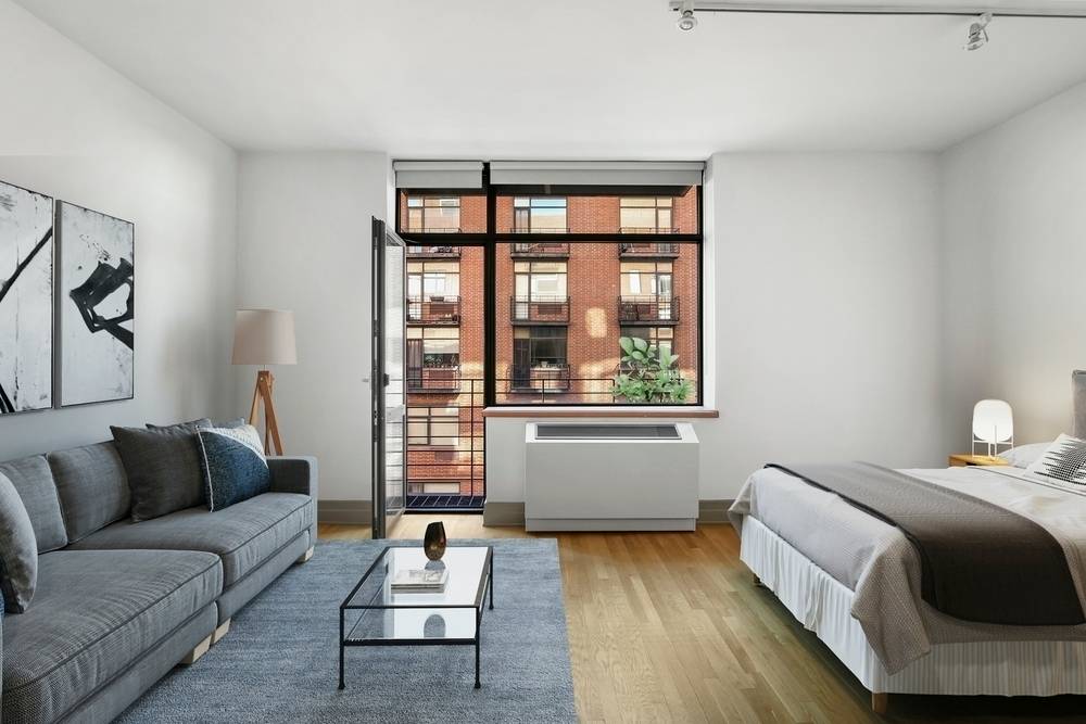 Brooklyn Heights Alcove Studio with Balcony, Gourmet Chef Kitchen, Kitchen Island, Large Windows