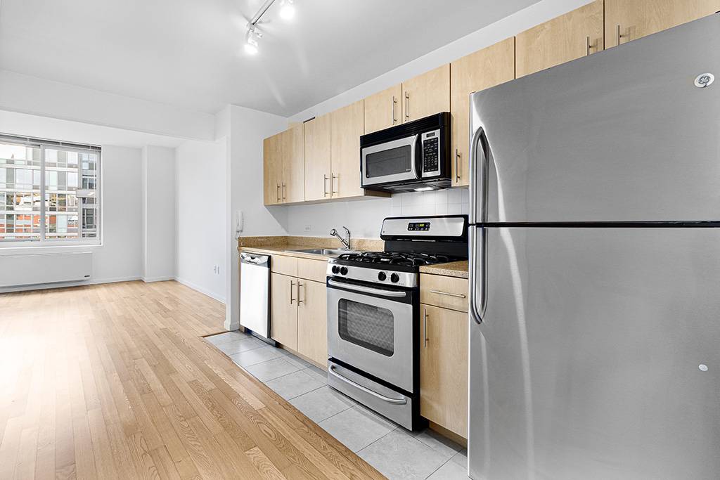 No Fee, Spacious Studio /1 bath in East Village, Pets Allowed, W/D in unit.