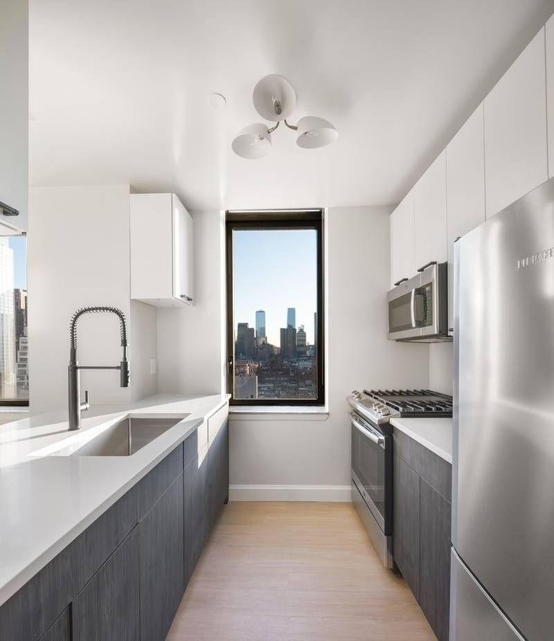 Massive Full Floor Corner 2 BD/2BA with Home Office, Windowed Kitchen, W/D, WIC