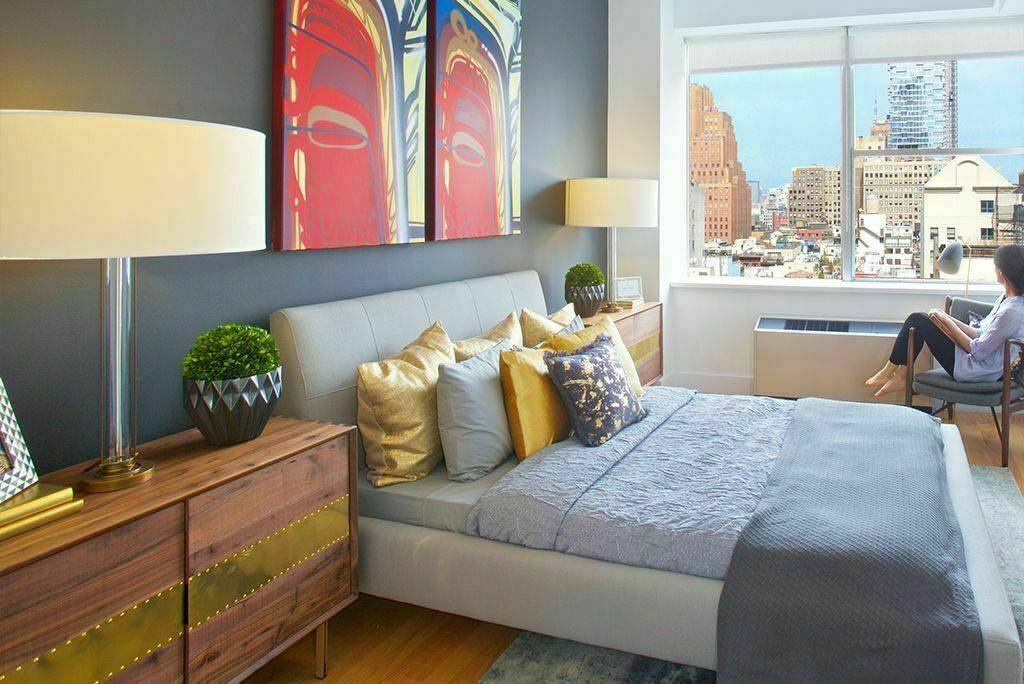 Large Tribeca Studio with 11 ft Beamed Ceilings, Oversized Windows, Hardwood Floors, Chef's Kitchen, No Fee