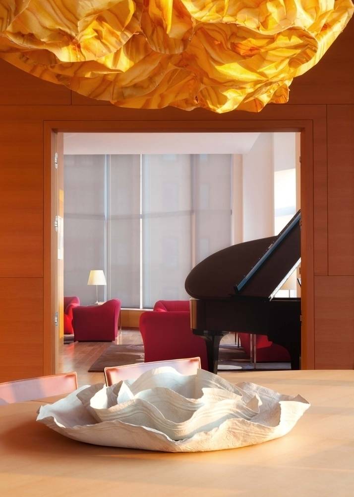 2 Bed/2.5 Bath in Top-Tier Fidi Apartment Building, World-Class Amenities W/ Extensive Range of Concierge & Lifestyle Services