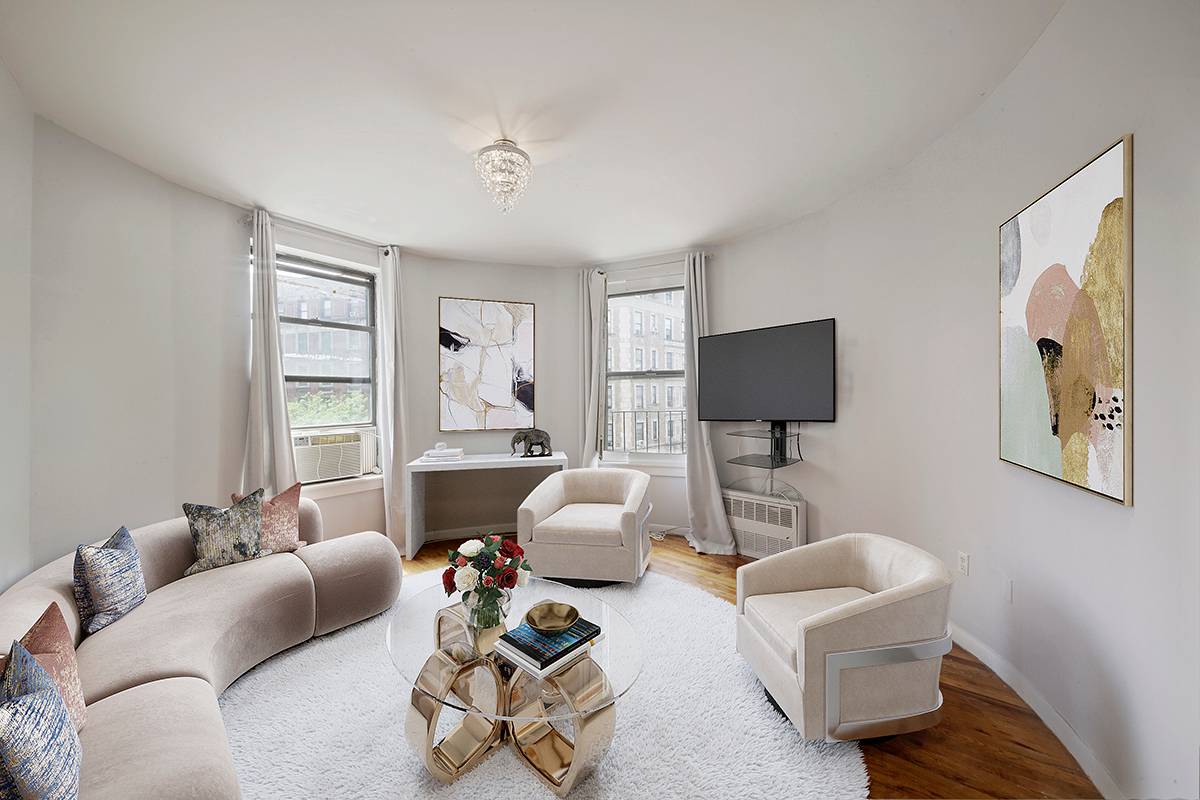 Charming, bright one bed in South Harlem