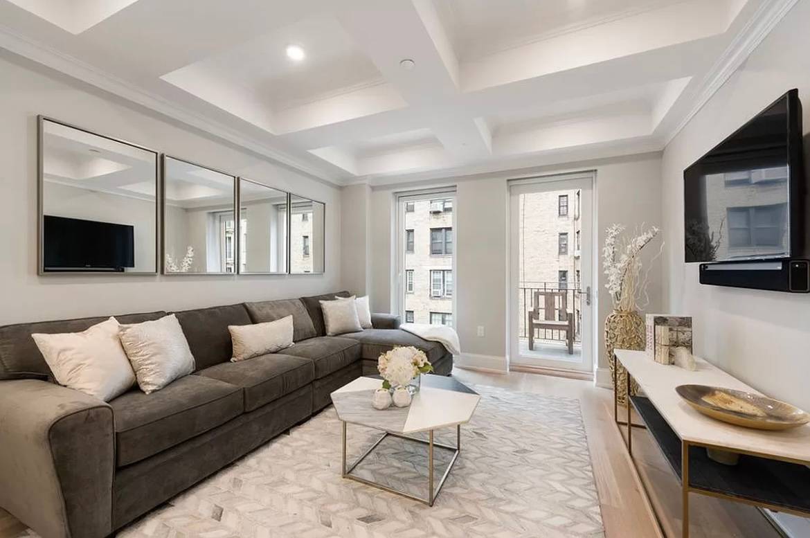 Luxury 1 Bedroom with Balcony