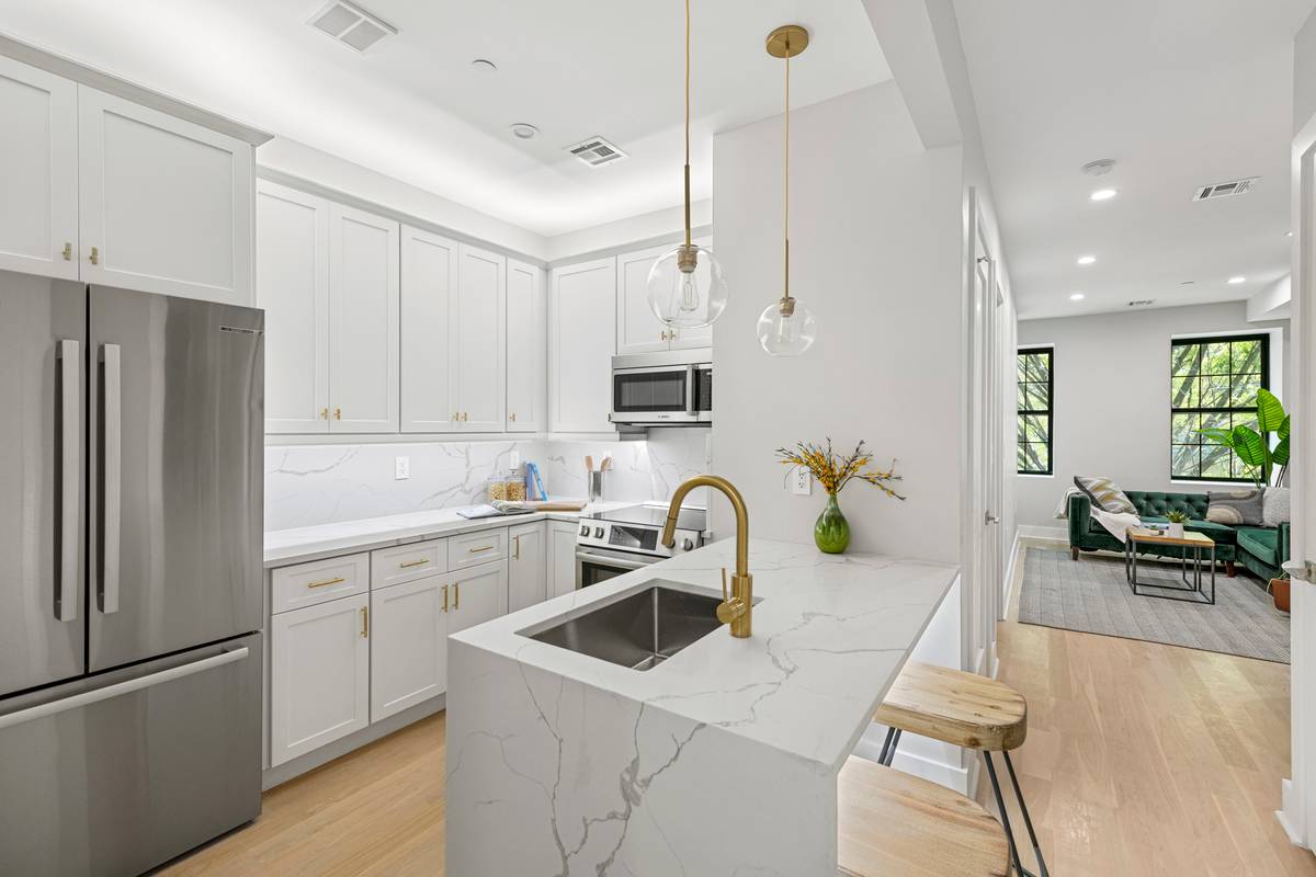 Golden Gates Chic 1BR!