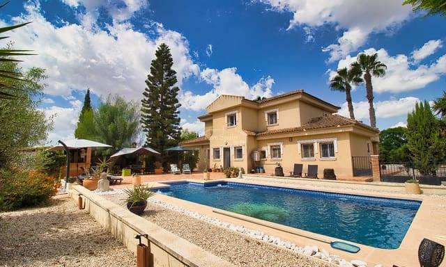 Finca/Country House with stables for sale in Almoradí, Alicante