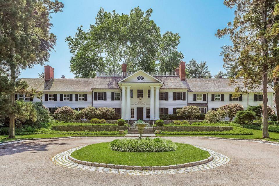 Stunning Greenwich Estate