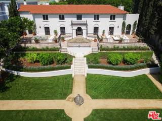 The Legendary Four Pines Estate