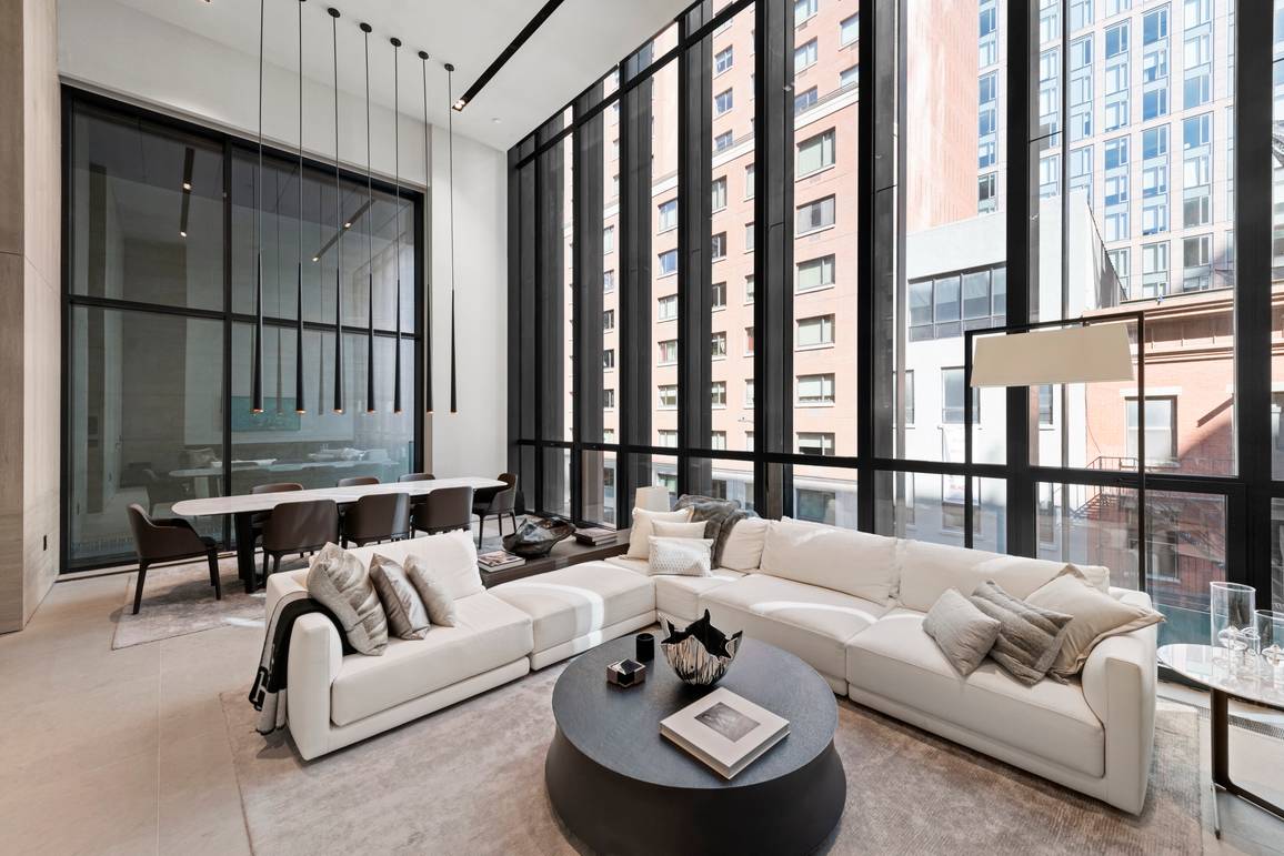 SOORI HIGHLINE 3 BED 3.5 BATH WITH INDOOR POOL