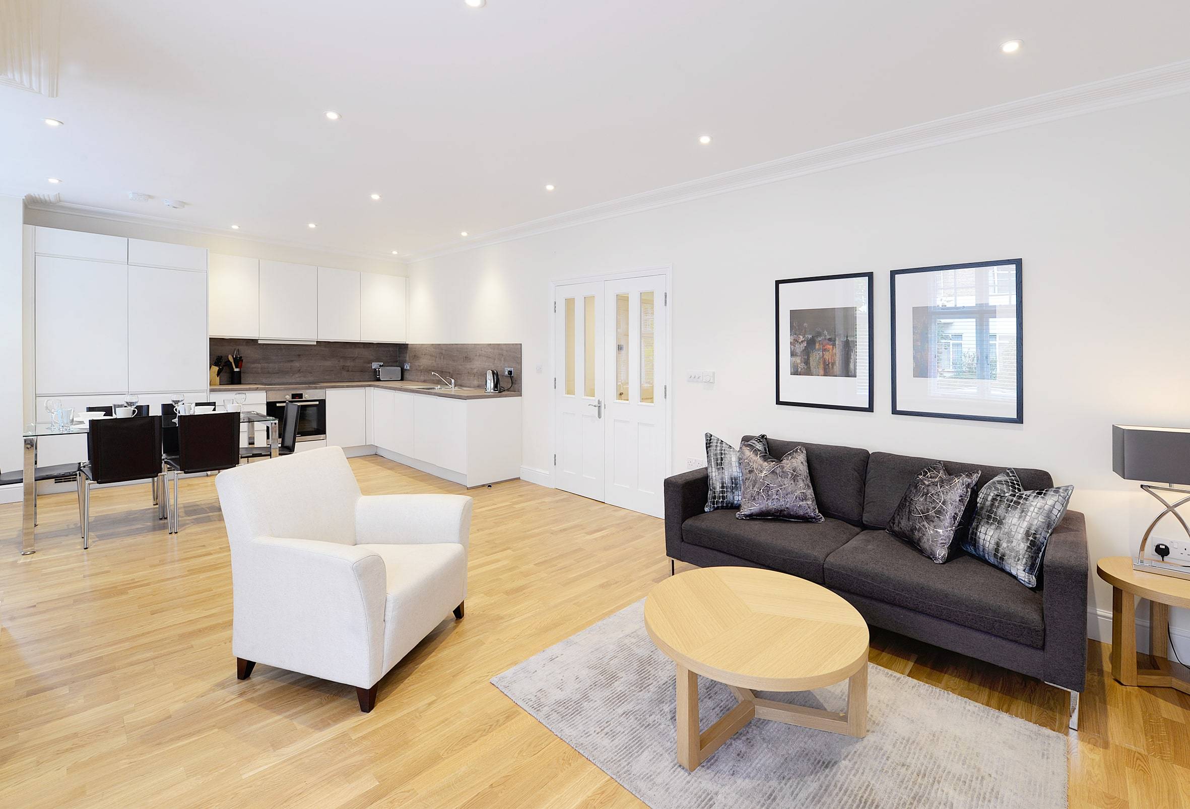 Beautiful 2 Bedroom Apartment Ravenscourt Park